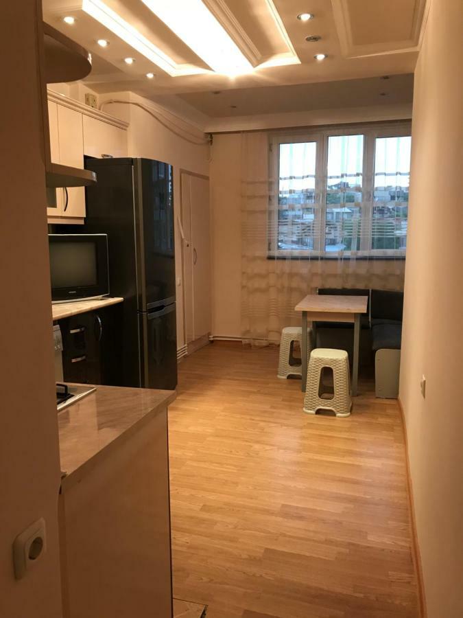 Ferienwohnung 33 Martiros Saryan Street Erivan Exterior foto